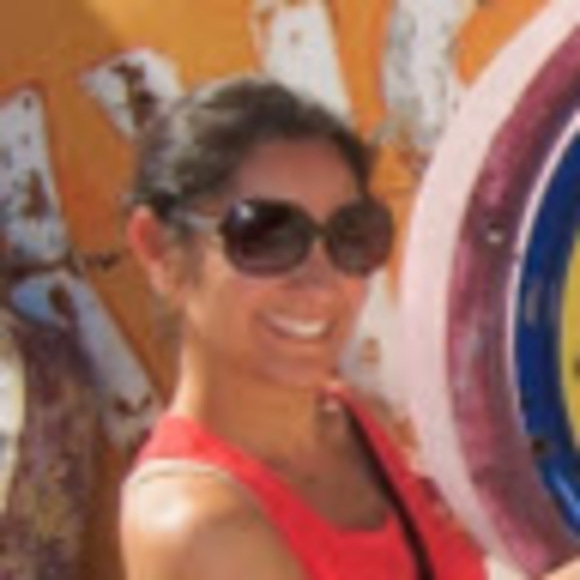 Meet your Posher, Sarah - Picture 1 of 1